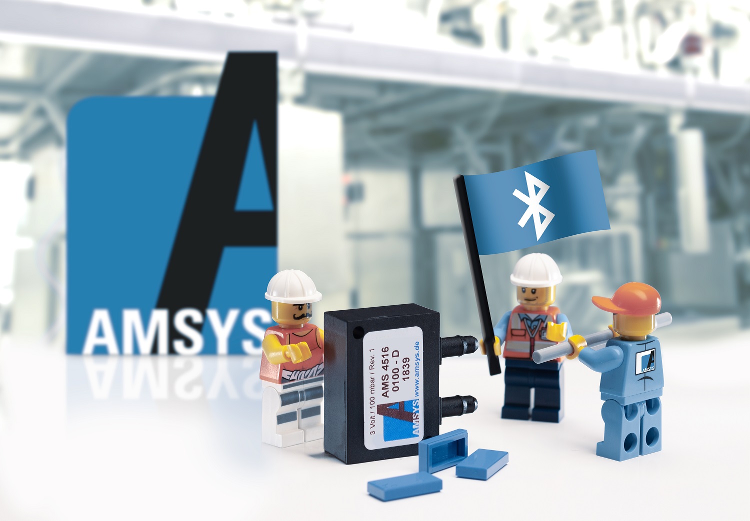 50Prozent_AMSYS-Lego-Arbeiter-mit-4516-Bluetooth