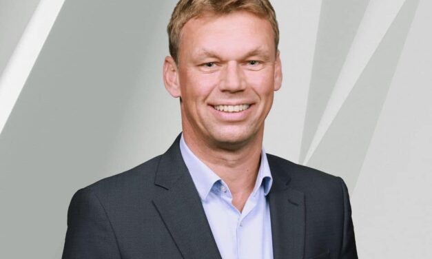 Wechsel an der Spitze von ABB Robotics