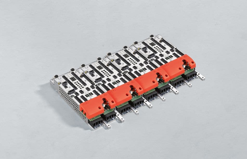 INA_KB_SEW-Eurodrive_Dezentraler Controller_2022_01_beitragsbild