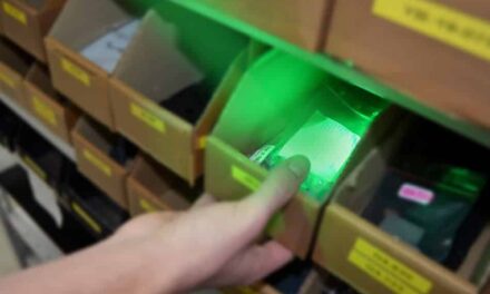 Kommissionieren mit Lichtpunkten