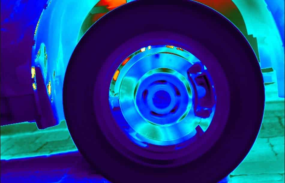 Teledyne-FLIR-Rotating-Tire-Image_beitragsbild